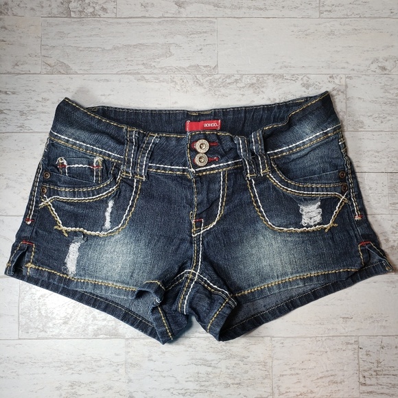 Bongo Denim Shorts Flap Pockets Distressed Size 3 - Picture 2 of 3